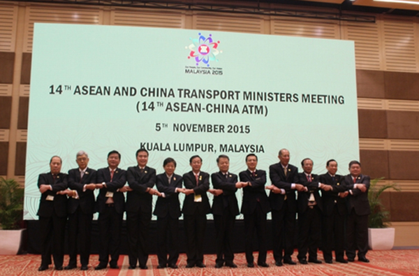Thúc đẩy kết nối GTVT ASEAN hiệu quả và an toàn